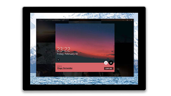 其实，Windows 下也有漂亮的 Unsplash 壁纸应用：MyerSplash 2